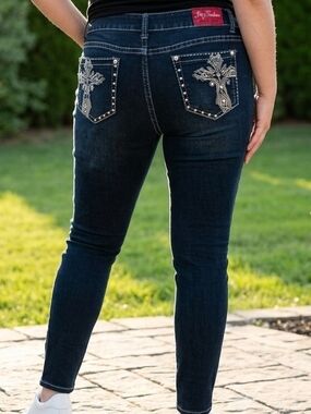 Jay Jules Dark Blue Skinny Jeans with Embellished Back Pockets Size 15